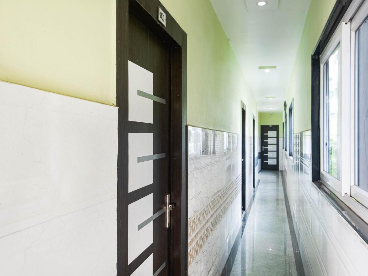 Oyo 74206 Ssr Residency Hotel Visakhapatnam Exterior photo